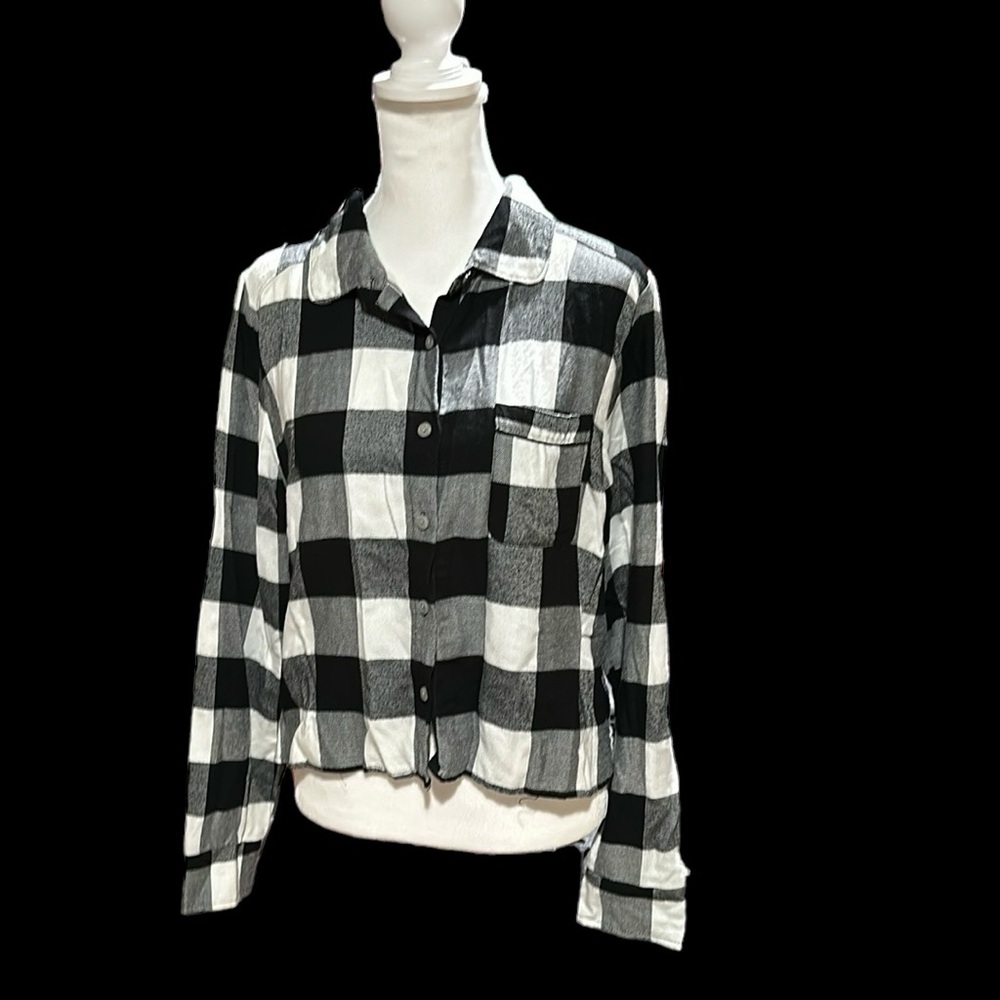 GUC Colsie size medium flannel top
